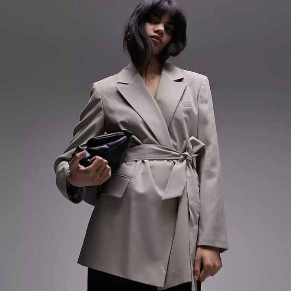 Topshop Jackets & Blazers - TOPSHOP Belted Long-Line Blazer in Taupe